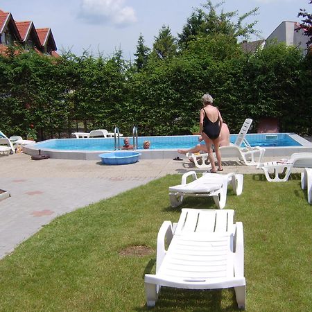 Erika Pension Keszthely Exteriör bild