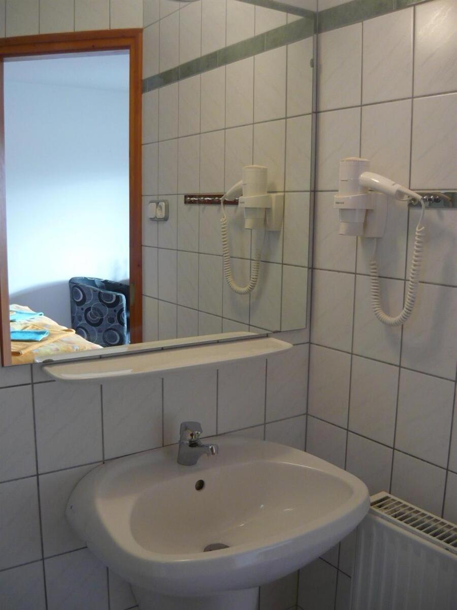 Erika Pension Keszthely Exteriör bild